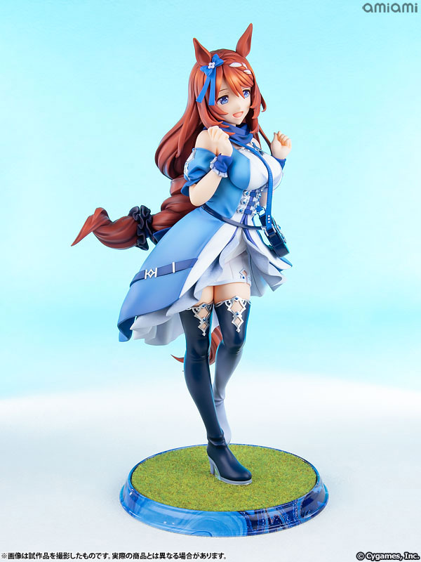 FIGURE-201739_08.jpg