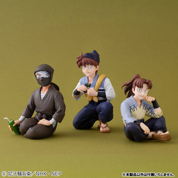 FIGURE-201753_08.jpg