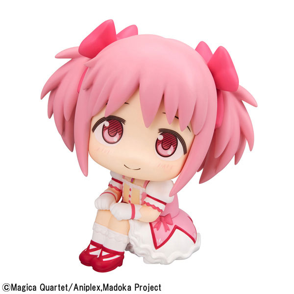 FIGURE-201758_03.jpg