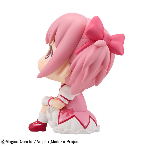 FIGURE-201758_05.jpg