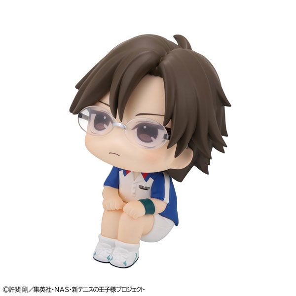 FIGURE-201763_04.jpg