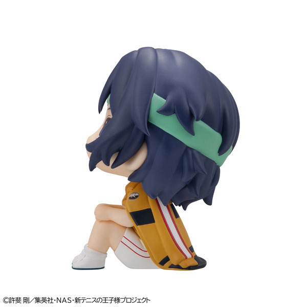 FIGURE-201764_05.jpg