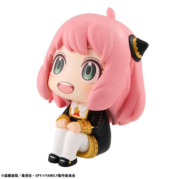 FIGURE-201771_03.jpg