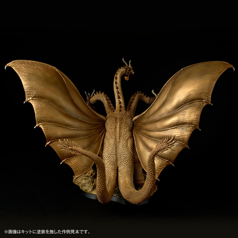 FIGURE-201998_03.jpg
