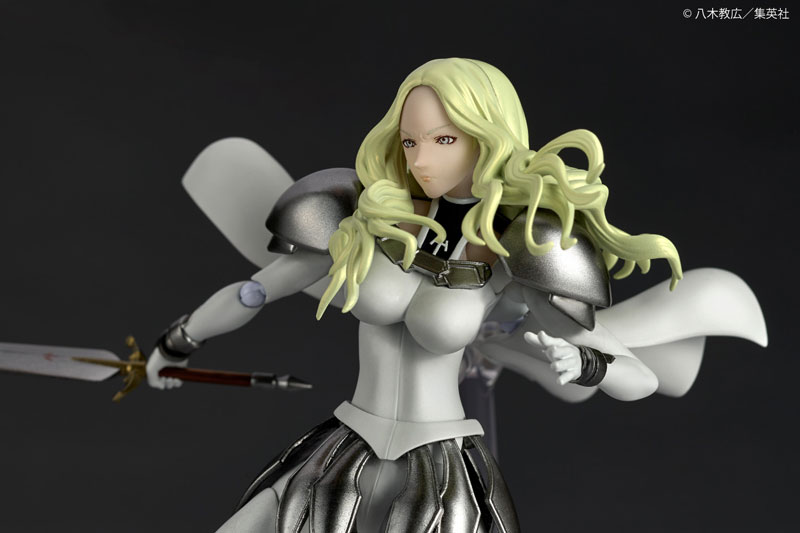 リボルテック CLAYMORE 微笑のテレサ[海洋堂]【送料無料】《11月予約》