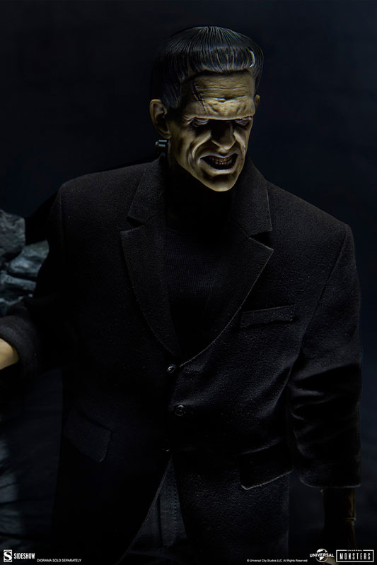 FIGURE-202291_02.jpg