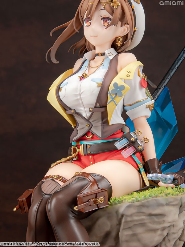 ライザのアトリエ3 ライザ 1/7 フィギュア 21