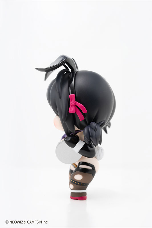 FIGURE-202954_02.jpg