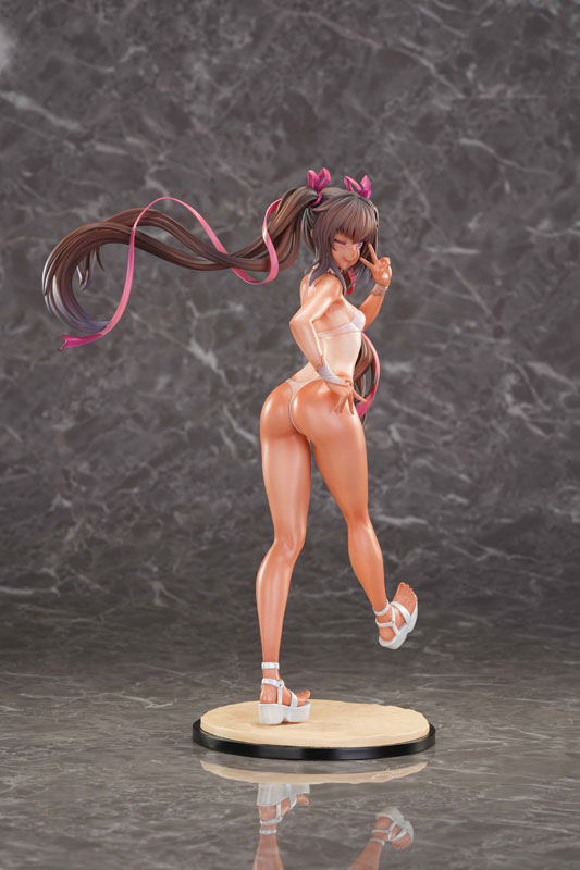 FIGURE-202956_06.jpg