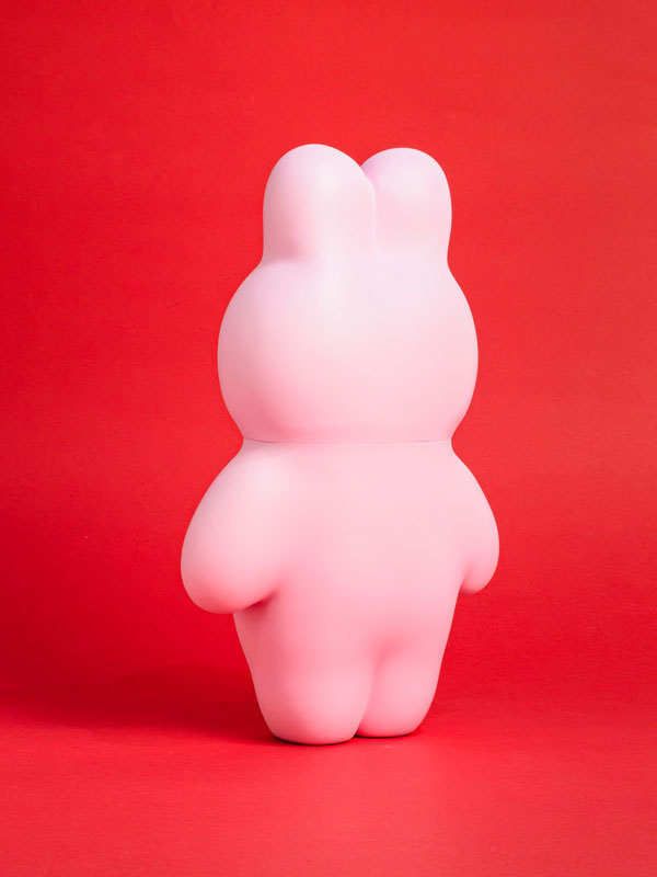 FIGURE-202973_03.jpg