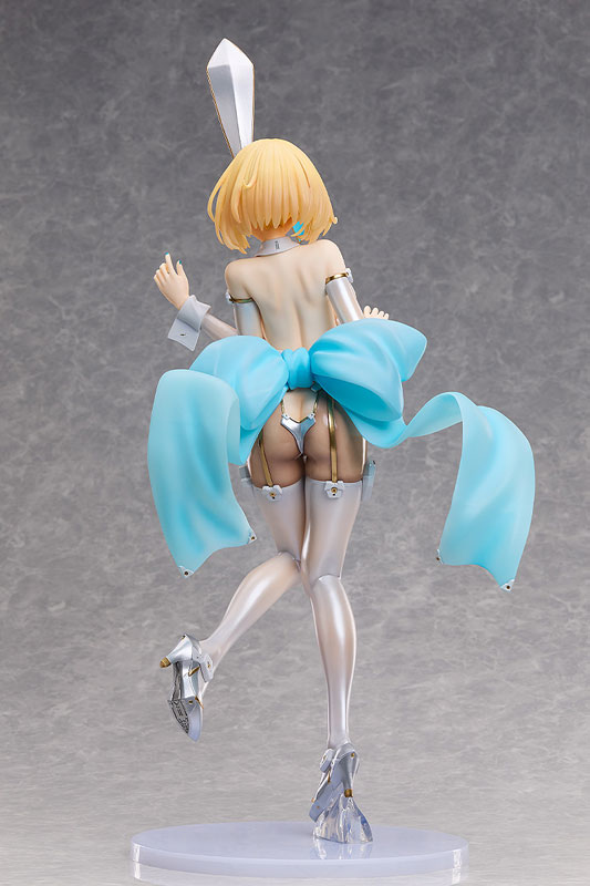 FIGURE-203310_05.jpg