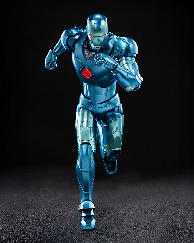 FIGURE-203312_07.jpg