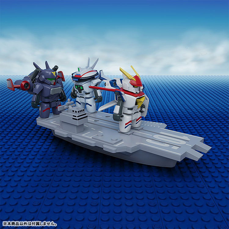 FIGURE-203369_06.jpg