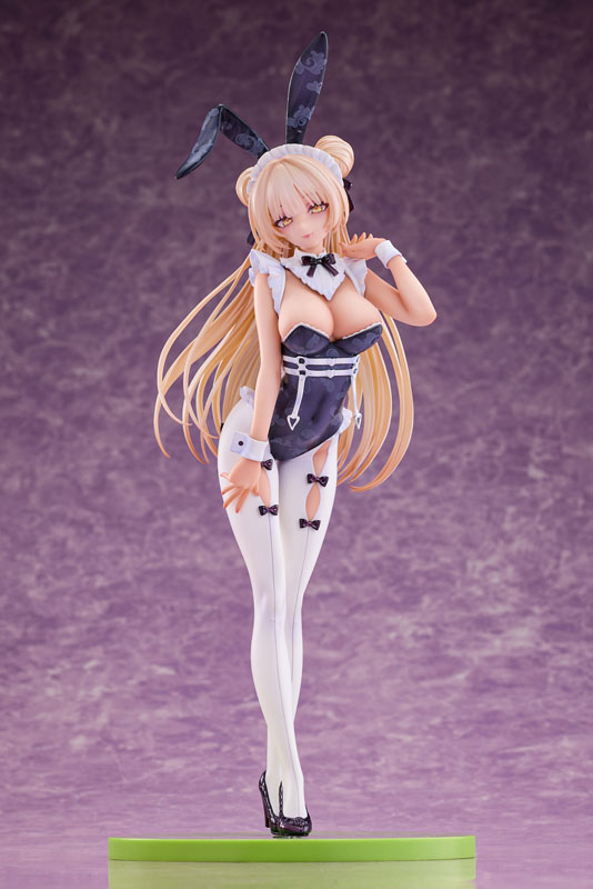 FIGURE-203423_02.jpg