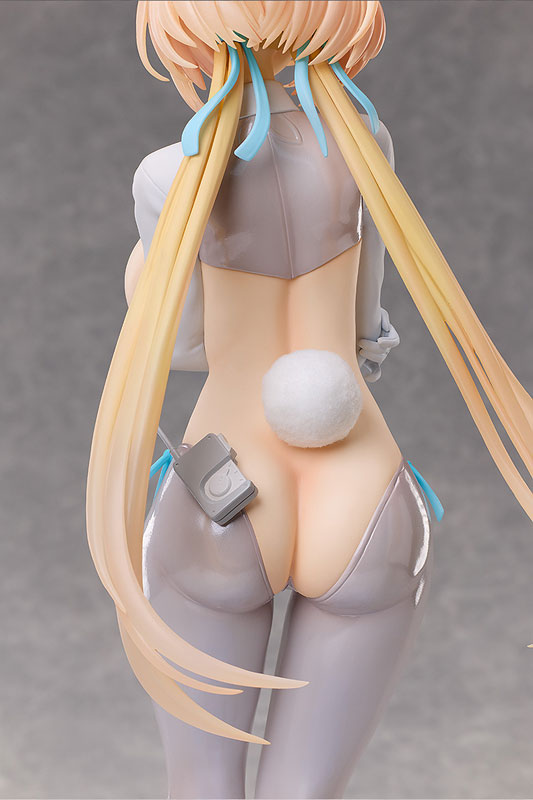 FIGURE-203567_07.jpg