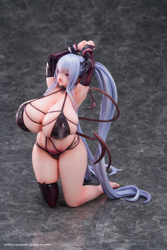 FIGURE-203634_13.jpg