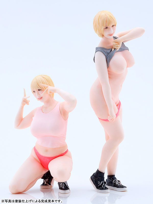 FIGURE-203734_06.jpg