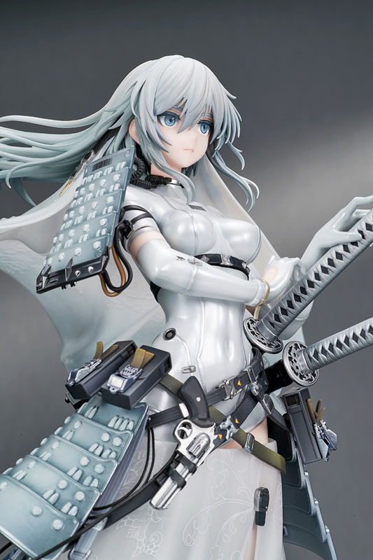 FIGURE-203778_02.jpg