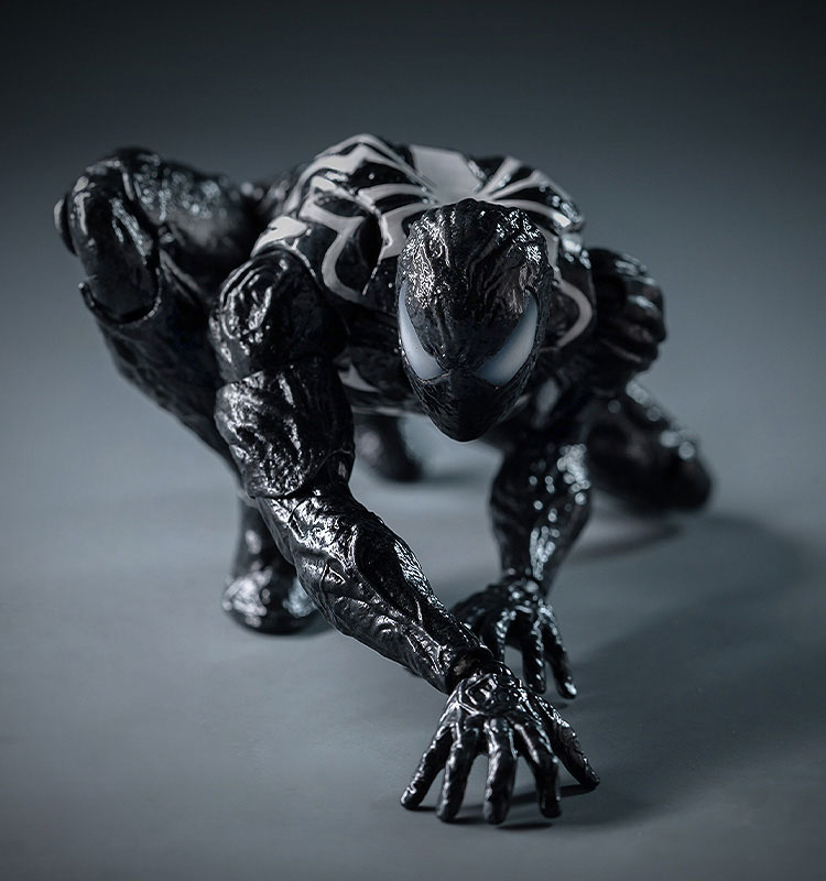 DLX スパイダーマン シンビオート・スーツ(ピーター・パーカー)通常版 1/12 可動フィギュア