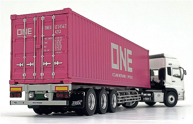 TOY-SCL3-94565_03.jpg
