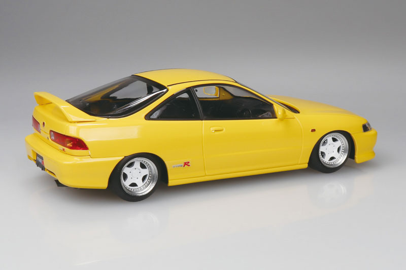TOY-SCL3-98143_01.jpg