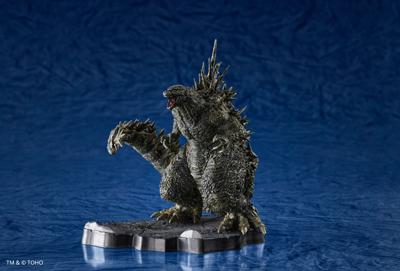 FIGURE-201026_02.jpg