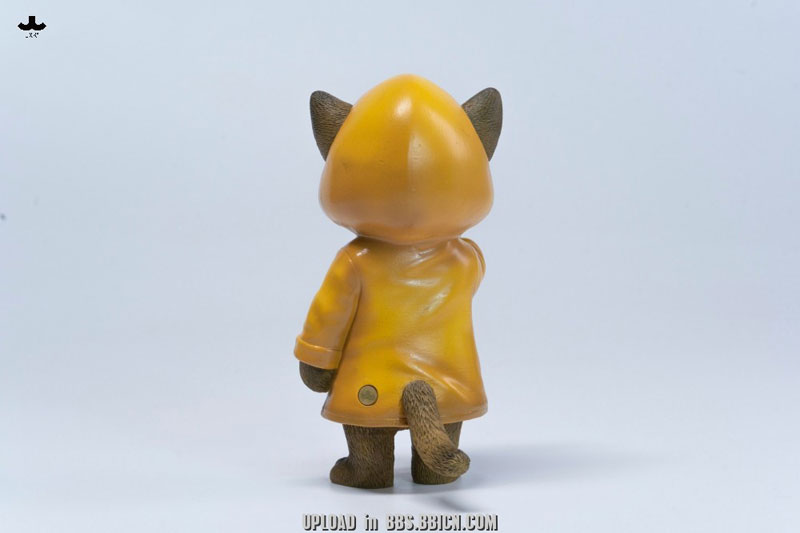 雨の中の子猫 B