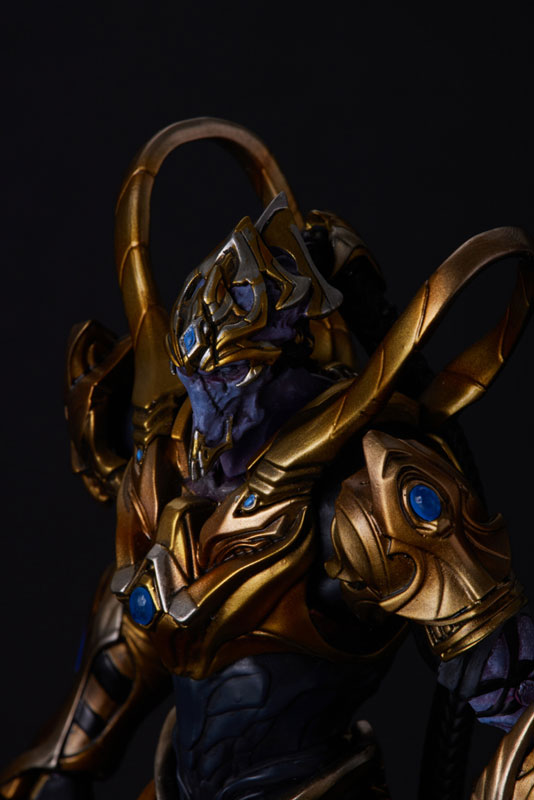 StarCraft Zealot 可動フィギュア