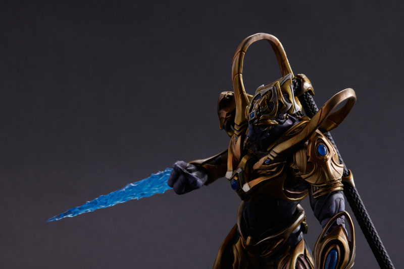 StarCraft Zealot 可動フィギュア