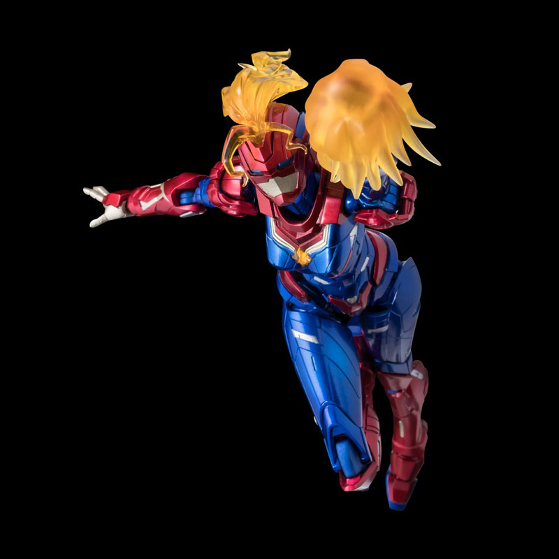 ファイティングアーマー キャプテン・マーベル アクションフィギュア