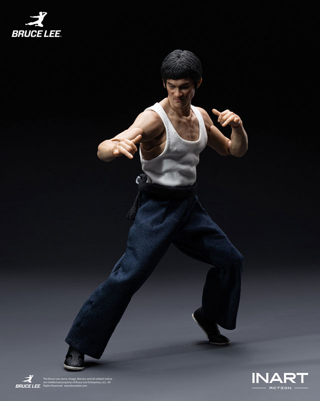 【美品】即発送！ ブルース・リー風　1/12フィギュア3点セット ブルース・リー(Kung Fu Outfit) 1/12 アクションフィギュア[INART