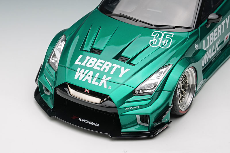 1/18 LBシルエットワークスGT 35GT-RR キャンディグリーン[メイク