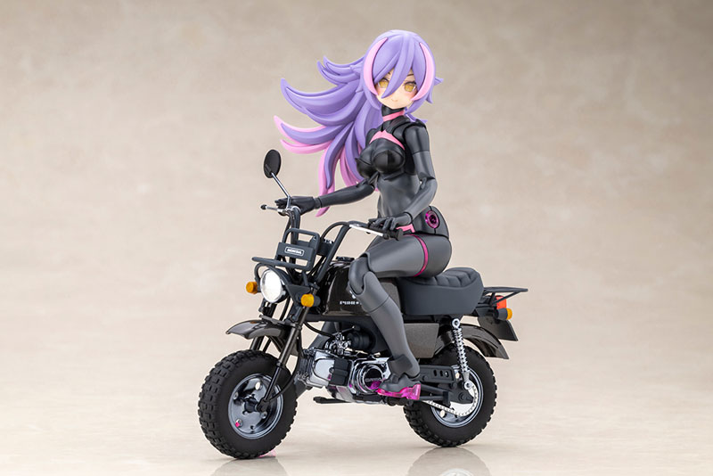 メガミデバイス PUNI☆MOFU レーシングラン with Honda Z50J ゴリラ1