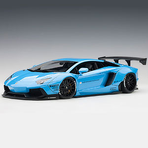 1/18 リバティーウォーク LB-WORKS ランボルギーニ アヴェンタドール （メタリック・スカイブルー）
