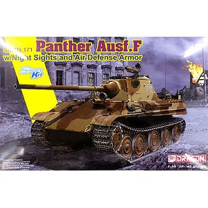 1/35 WW.II ドイツ軍 パンターF型 対空増加装甲タイプ w/赤外線暗視装置 プラモデル