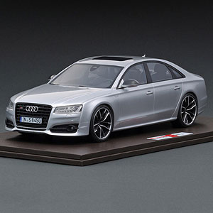 1/18 Audi S8 Plus 2017 Mythos Black Metallic[MOTORHELIX]《在庫切れ》