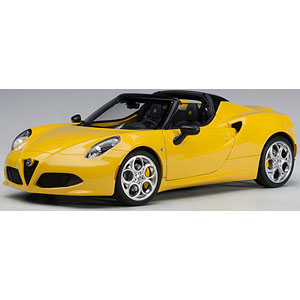 1/18 アルファロメオ 4C スパイダー (イエロー)