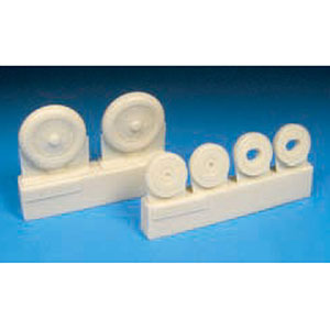 1/48 Bf109G 主車輪 トレッドなし リブありホイール付