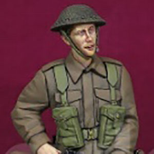 1/35 WWII 英 エンフィールドライフルを構えるイギリス陸軍斥候 1944-45