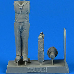 1/35 WW.II ドイツ海軍兵8 (特殊潜航艇、魚雷艇用)