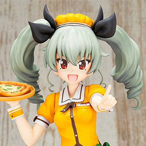 【未開封・極美品】ガールズ＆パンツァー 劇場版 『ミ　カ』1/7 フィギュア道 Amazon.co.jp: ガールズ&パンツァー 劇場版 ミカ 1/7スケール PVC製