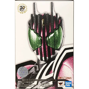 S.H.Figuarts 真骨彫製法 仮面ライダーW サイクロンジョーカー 楽天市場】仮面ライダー 未開封の通販