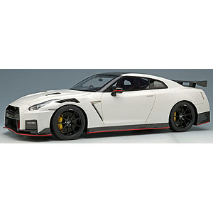 1/18 NISSAN GT-R NISMO 2020 メテオフレークブラックパール[メイクアップ]【送料無料】《在庫切れ》