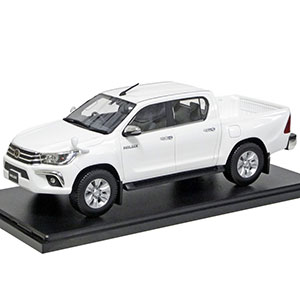 1/24 Toyota HILUX Z (2017) ネピュラブルーメタリック[ハイストーリー