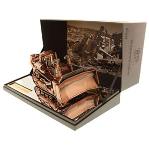 1/50 記念モデル CAT D11T ブルドーザ カッパーフィニッシュ