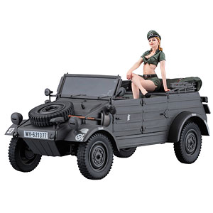 1/24 Pkw.K1 キューベルワーゲン 82型 w/ブロンドガールズ フィギュア プラモデル