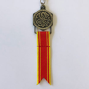 モンスターハンター15th 勲章キーホルダー ドラゴン紋章