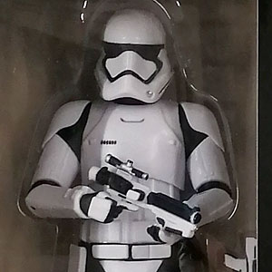 スター・ウォーズ プレミアム1/10スケールフィギュア #ファースト