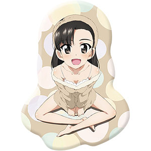 ガールズ＆パンツァー最終章 ダイカットクッション 西絹代