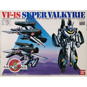 超時空要塞マクロス 1/100 VF-1S 可変スーパーバルキリー プラモデル